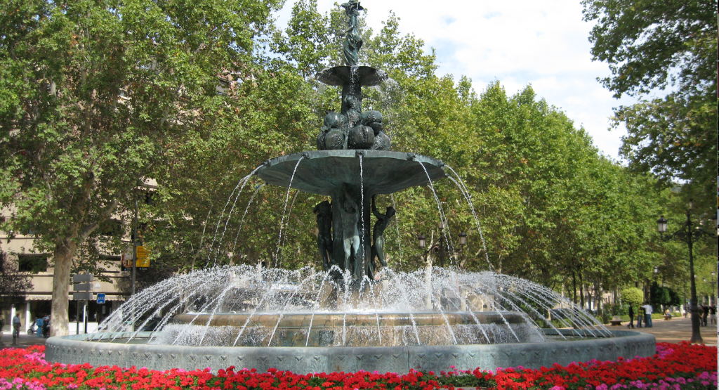 plaza (2)